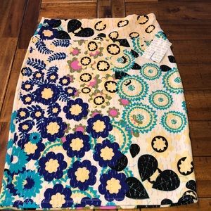 LuLaRoe Large Cassie